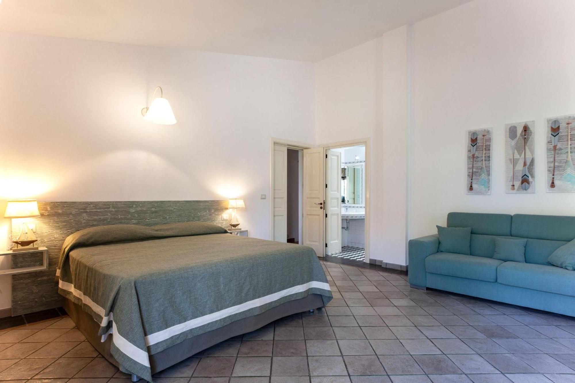 Villa Nice Dream With Pool And Terrace - Happy Rentals Невьяно Экстерьер фото
