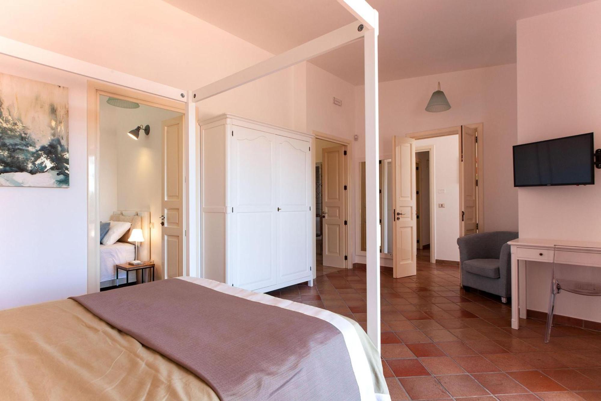 Villa Nice Dream With Pool And Terrace - Happy Rentals Невьяно Экстерьер фото