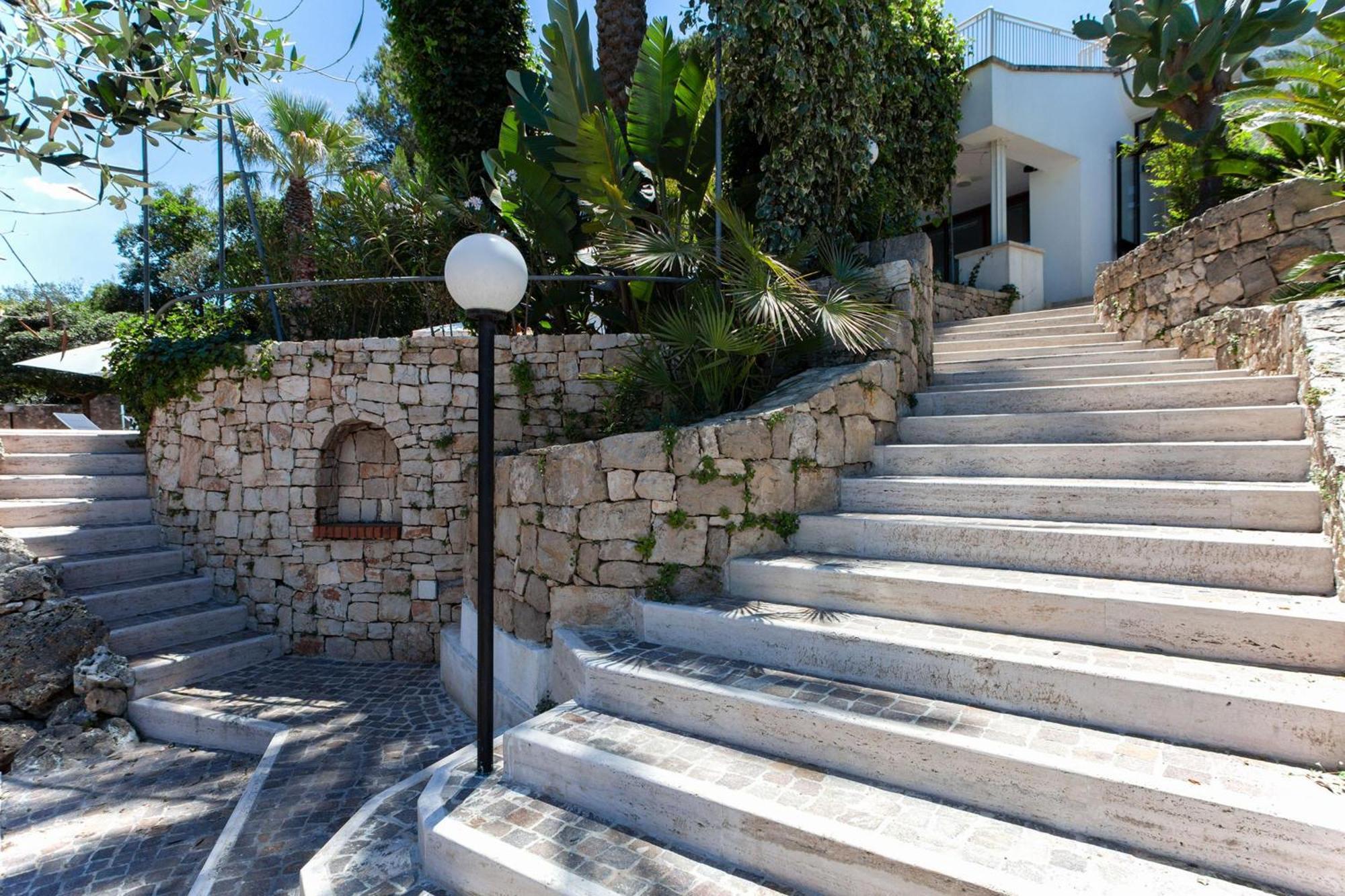 Villa Nice Dream With Pool And Terrace - Happy Rentals Невьяно Экстерьер фото