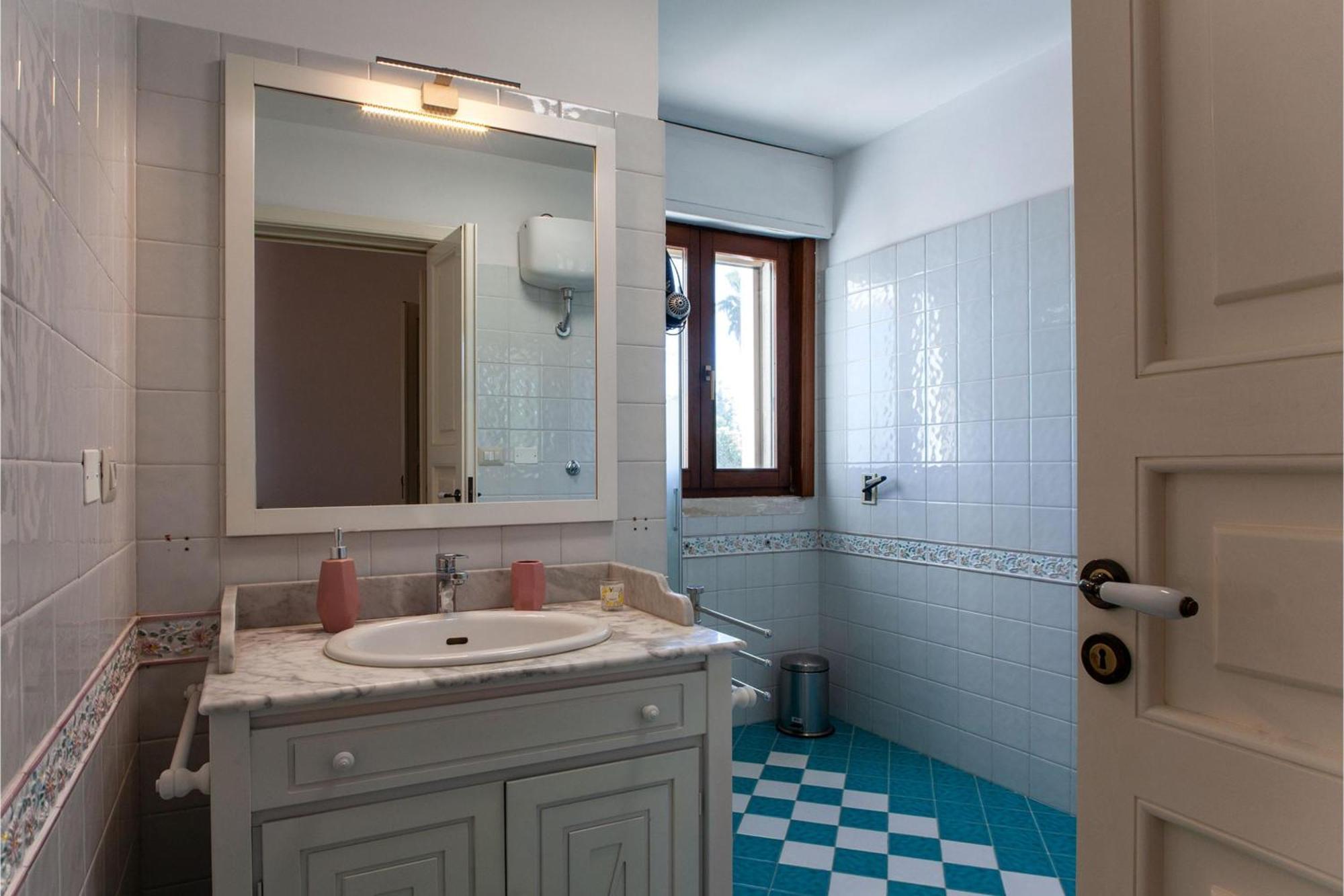 Villa Nice Dream With Pool And Terrace - Happy Rentals Невьяно Экстерьер фото